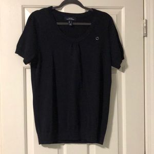 NWOT chase employee attire top, navy, size large